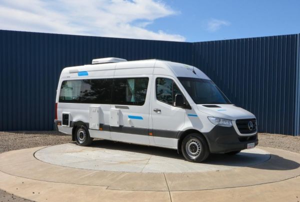 2021 Kea Nomad M700 2 + 1 Berth image