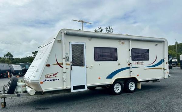 2005 Jayco Heritage 70.24 Caravan 24' FULL ENSUITE image