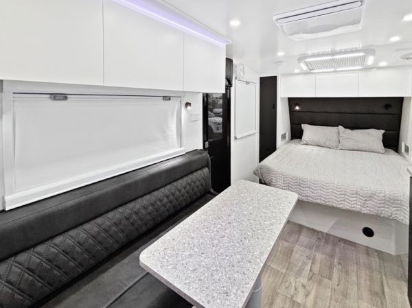 2025 Essential Caravans Outlander Caravan V1.0 - 17'4 image