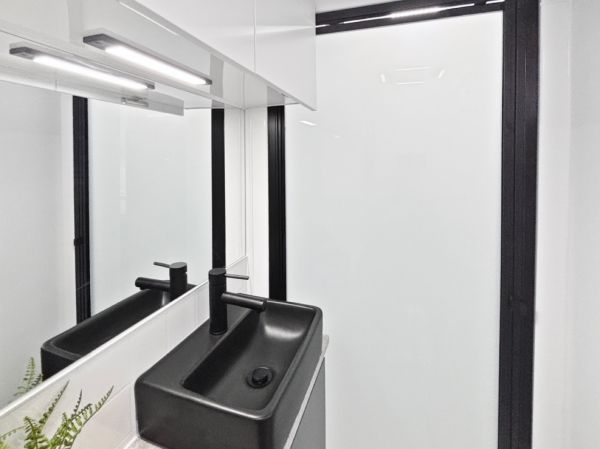 2025 Essential Caravans Outlander Caravan V1.0 - 17'4 image