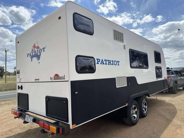 2016 Sunland Patriot Off Road Caravan image