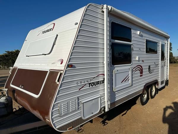 2009 Creative Grant Tourer Caravan image