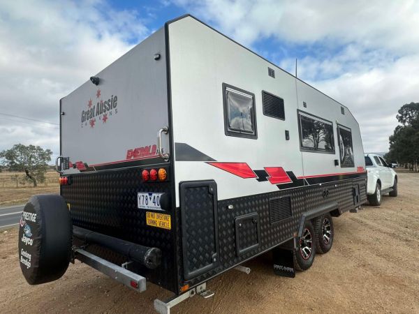 2018 Great Aussie Emerald Semi Off Road Caravan image