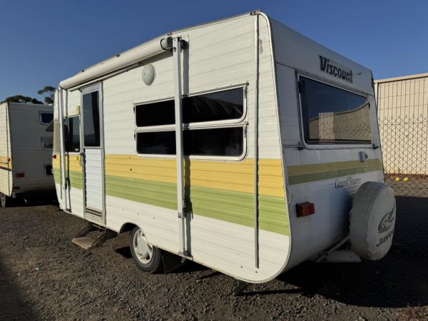 1982 Viscount Caravan image