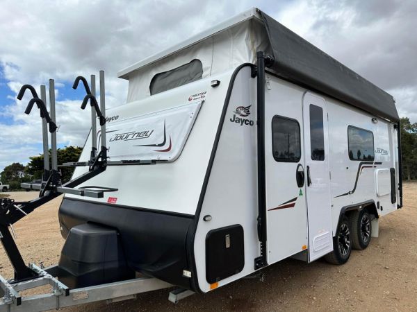 2021 Jayco Journey Caravan image