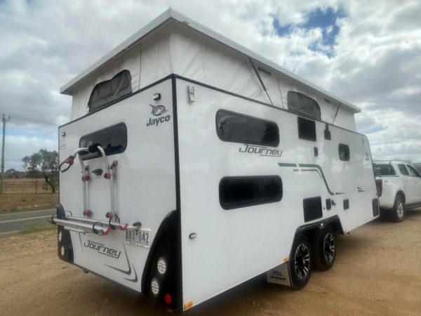 2021 Jayco Journey Caravan image