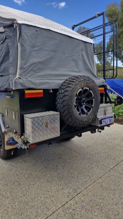 2020 Stoney Creek Campers SC-FF Camper Trailer image