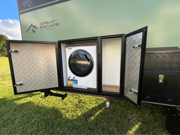 2025 Great Escape: XL 22.6 Escape – Semi Off Road  image