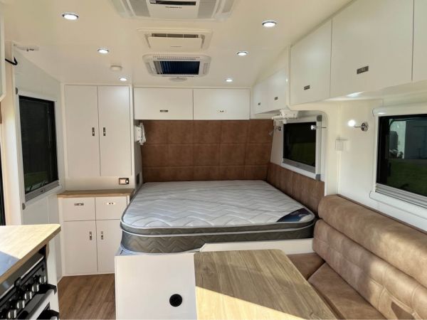 2025 Great Escape: XL 22.6 Escape – Semi Off Road  image