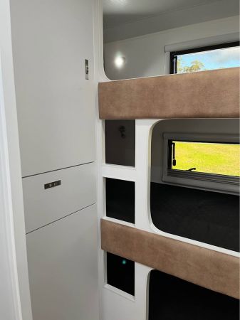 2025 Great Escape: XL 22.6 Escape – Semi Off Road  image