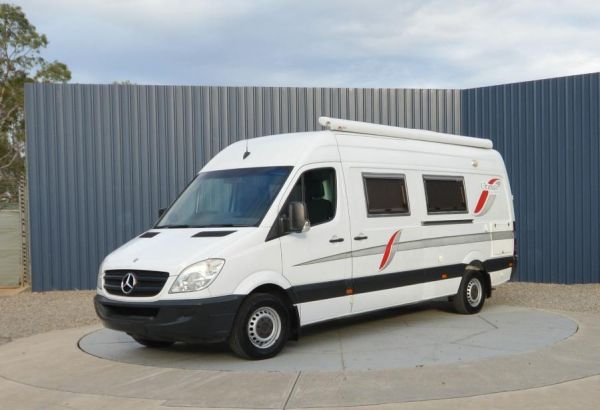 2009 Mercedes-Benz Sprinter Ultimate image