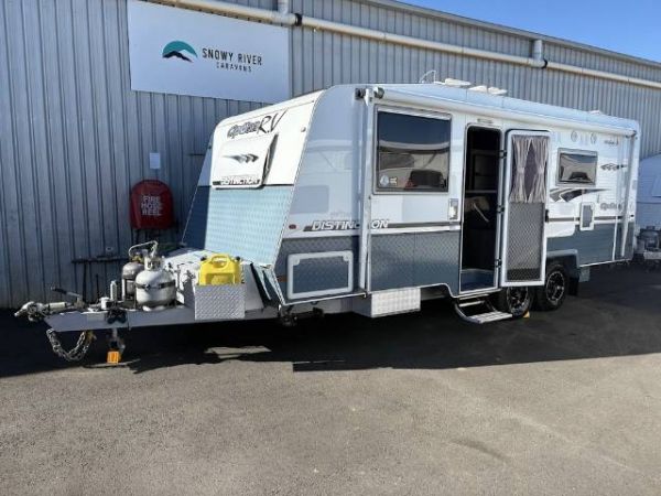 2015 Option RV Distinction Caravan image