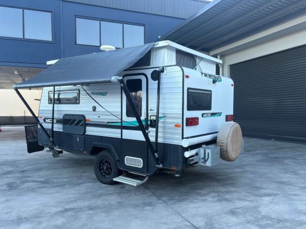2019 Paramount Micro Caravan SINGLE BEDS image