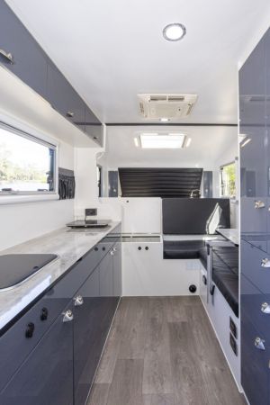 2023 Swag SCT18 Triple Bunk Off Road Caravan image