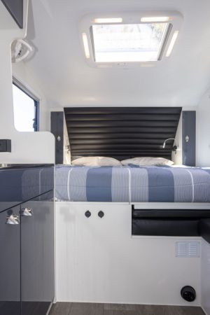 2023 Swag SCT18 Triple Bunk Off Road Caravan image