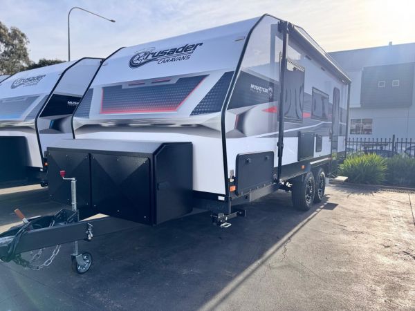 2025 Crusader MY25 Musketeer Recliner Ensuite Couples Van image