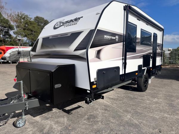 2025 Crusader MY25 MY25 Musketeer Warrior Ensuite Couples Van image