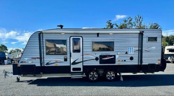 2014 New Age Caravans Big Red Family Caravan BR21BS2 3 BUNK image