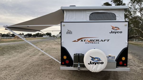 2015 Jayco Starcraft 16.67-5 Pop Top image