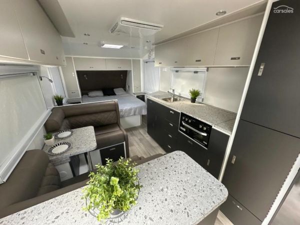 2025 Design RV Crx V5-2 image