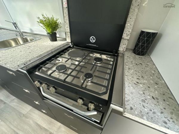 2025 Design RV Crx V5-2 image