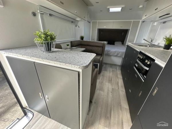 2025 Design RV Crx V5-2 image