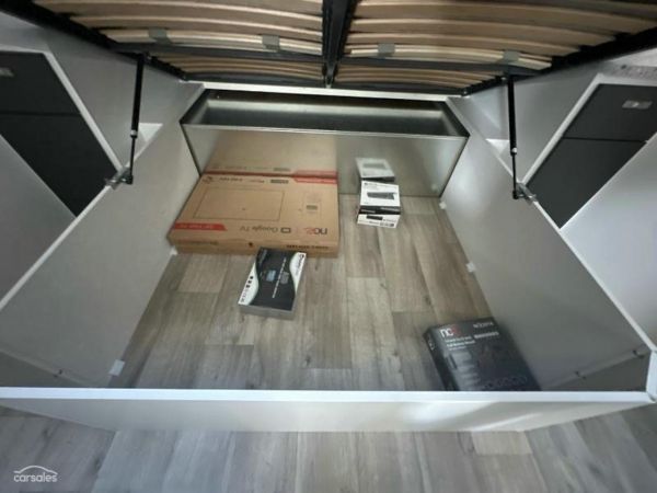 2025 Design RV Crx V5-2 image