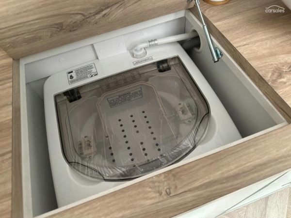 2025 Design RV Crx V1-1 image