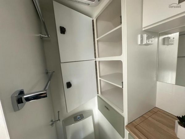 2025 Design RV Crx V1-1 image