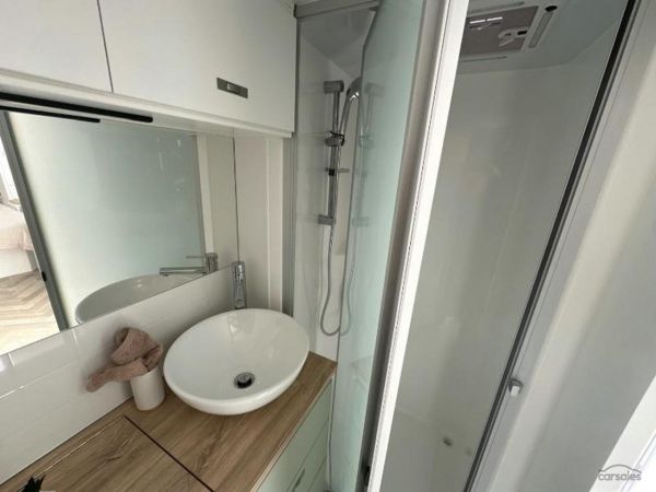 2025 Design RV Crx V1-1 image