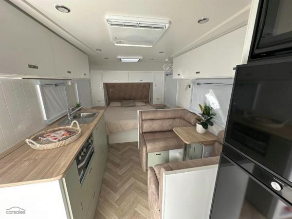 2025 Design RV Crx V1-1 image