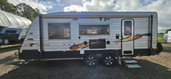 2016 Newage Big Red OFF ROAD CARAVAN REAR ENSUITE image
