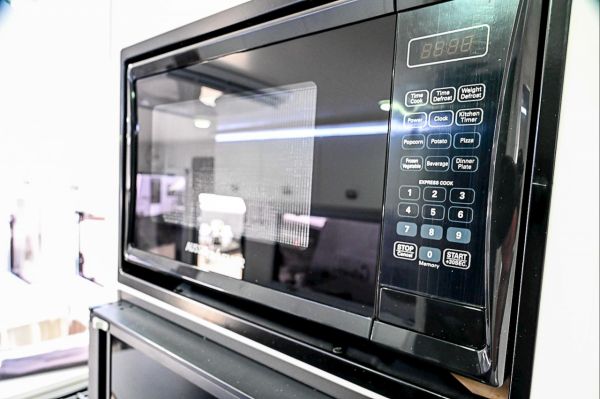 2025 Design RV Forerunner F2.6 Caravan image