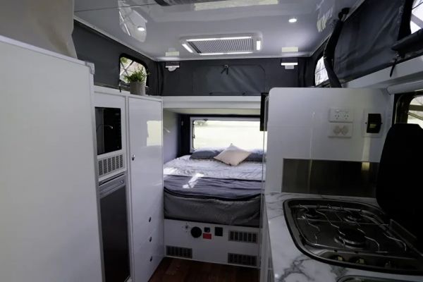2024 MDC AUSRV XL15e MK2 Hybrid Caravan image