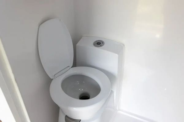 2024 MDC AUSRV XL15e MK2 Hybrid Caravan image