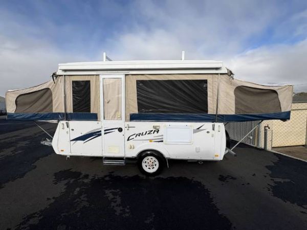 2011 Roma Cruza Pop Top image