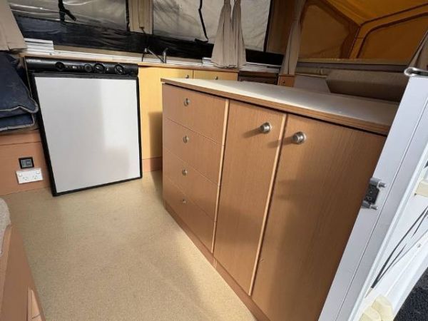 2011 Roma Cruza Pop Top image