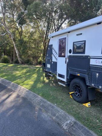 2017 Easytrail Off Road Caravan image
