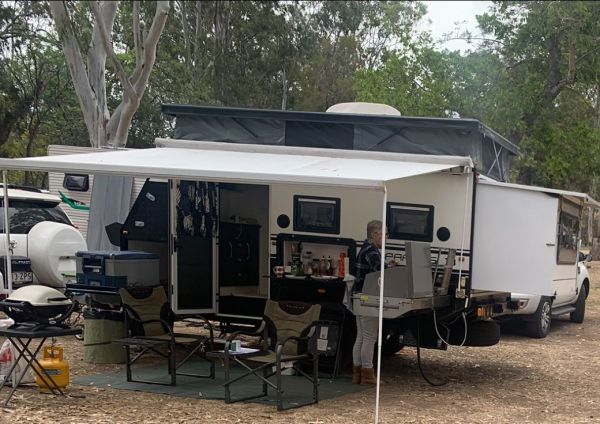 2017 Easytrail Off Road Caravan image