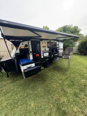 2023 Jawa Solera12 Hybrid Pop Top image