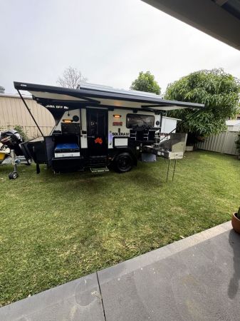 2023 Jawa Solera12 Hybrid Pop Top image