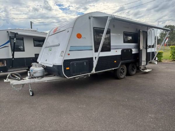 2017 Nova Bravo 19-1 Caravan 19' FULL ENSUITE image