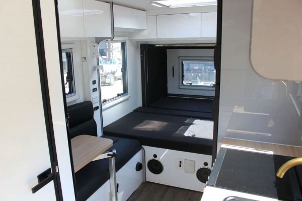 2025 Oz Star Caravans 15 FT Family Oz Star Kangaroo Series Caravan image