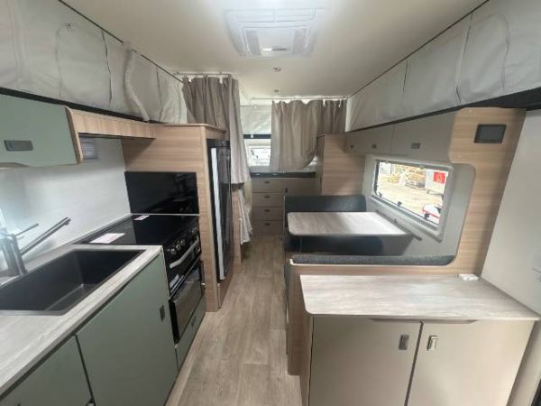 2025 Jayco Discovery Pop Top 17.58-1.OB.DY-MY25 image