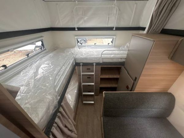2025 Jayco Discovery Pop Top 17.58-1.OB.DY-MY25 image