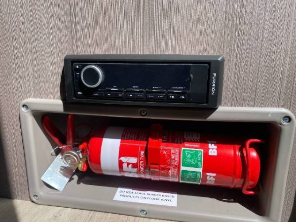 2025 Jayco Penguin Camper Trailer OB.CP-MY25 image