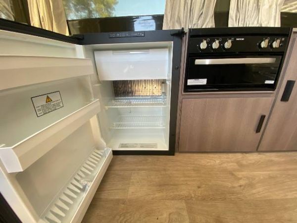 2025 Jayco Penguin Camper Trailer OB.CP-MY25 image