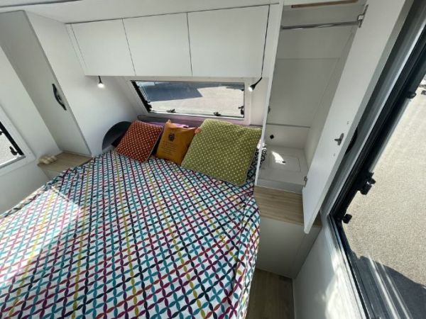 2025 Avan Aspire Caravan 587-1 image