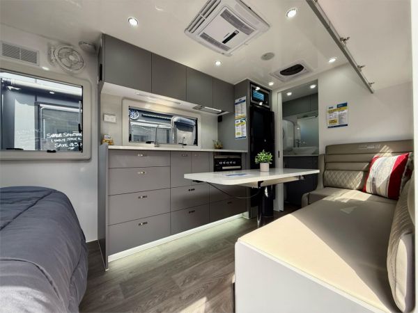 2025 URBAN Tungsten Tuff 17.10 Tuff X Front Door Version Other image