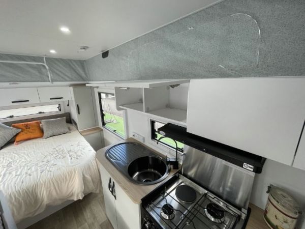 2025 A'Van Aspire Pop Top 555-3 image